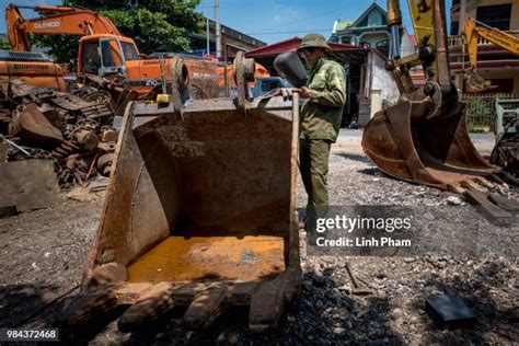 Rust Bucket Photos and Premium High Res Pictures - Getty Images