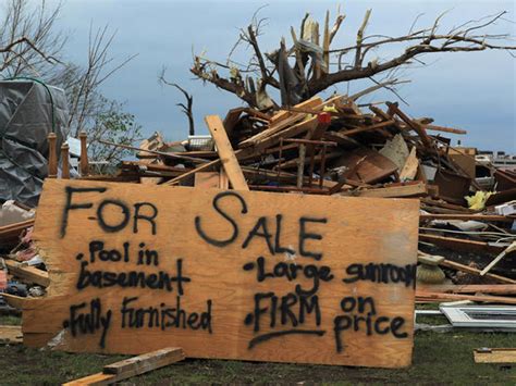 Joplin tornado aftermath - Photo 1 - Pictures - CBS News