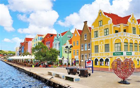 Discover the Island of Curaçao Tour