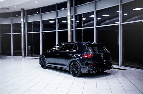 VW GOLF MK8 R - VEHICLE GALLERY