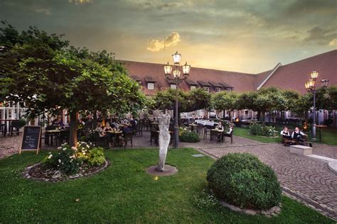 Traditionshotel Baden Württemberg | Schloss Reinach