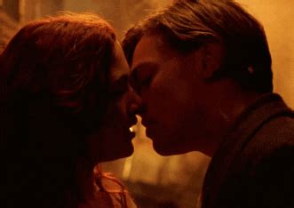 Titanic Kiss GIFs - Find & Share on GIPHY