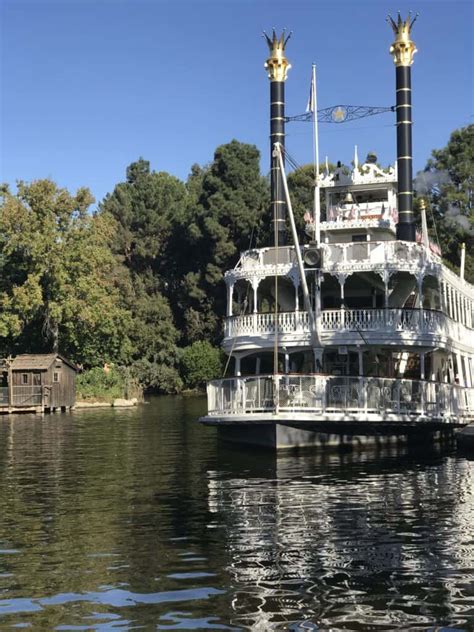 A First Timer's Guide to Disneyland's Frontierland - Inside the Magic