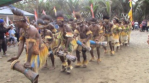 Mengenal Sejarah Tari Sajojo dari Papua