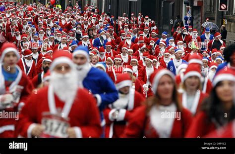 Santa Dash - Liverpool Stock Photo - Alamy