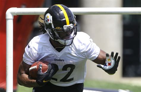 Pittsburgh Steelers: Najee Harris is forming into a day one star