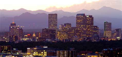 6 Reasons Everyone is Moving to Denver (Infographic) - LawnStarter