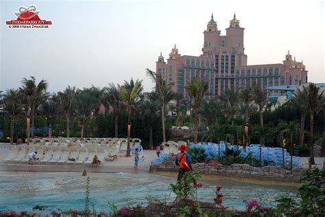 Atlantis The Palm - photographed, reviewed and rated by The Theme Park Guy