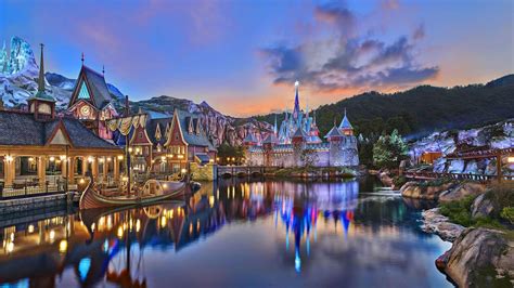 Hong Kong Disneyland 1-Day Ticket | Discount Tickets | Go City®