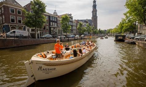 Amsterdam Canal Cruise - Tours & Tickets 2024 | isango.com