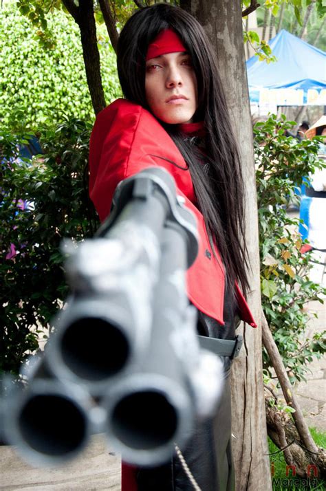 Cosplay - Vincent Valentine - Final Fantasy VII by thynz on DeviantArt