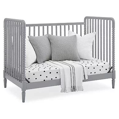 Delta Children Saint 4-in-1 Convertible Crib