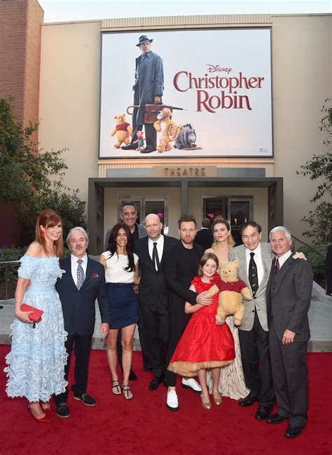 5 Incredible Disney Moments At the Christopher Robin Red Carpet ...