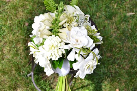 Wedding Flowers from Springwell: Gardenias for White Bouquets