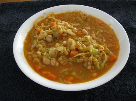 Eat To Live: Carrot Cabbage Soup