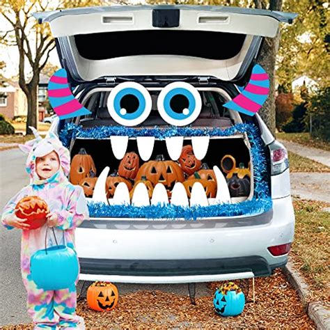 ‘Tis The Season For Trunk-or-Treating: Best Car Decorating Kits To Make Your Ride Stand Out