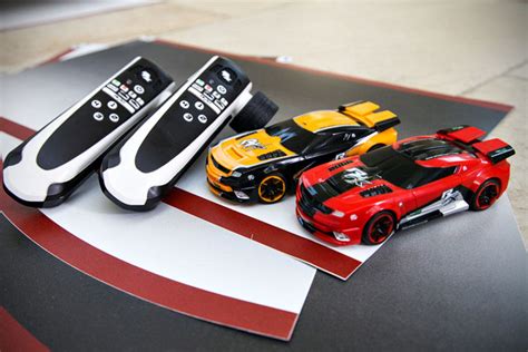 Real FX Car Racing System Is A Slot Car And A Radio Control Car Hybrid - MIKESHOUTS