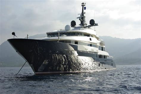 Steven Spielberg’s Yacht - Interesting Story - Yacht Haven Phuket