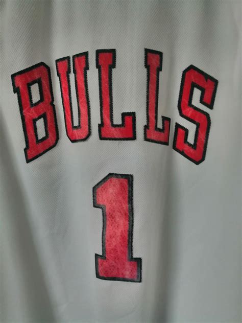 Adidas Derrick Rose Bulls Jersey, Men's Fashion, Tops & Sets, Tshirts ...