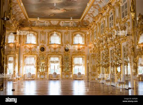 Peterhof palace interior hi-res stock photography and images - Alamy