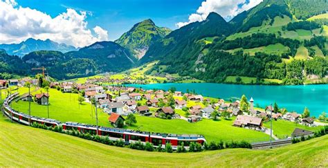 15 Best Pictures Of Panoramic Train Journeys Across Switzerland