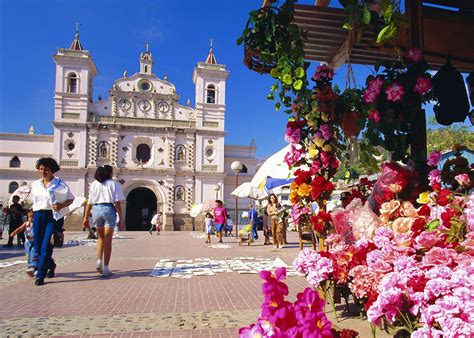 10 reasons to visit Honduras - Tourism in Honduras