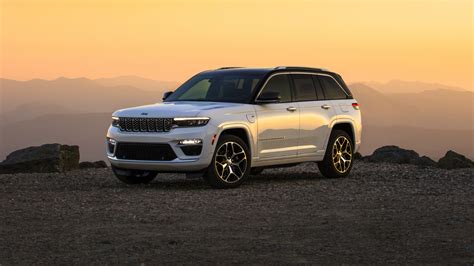 2022 Jeep Grand Cherokee Summit Reserve 4xe Wallpaper | HD Car ...