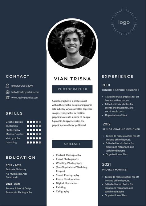 Free, custom printable graphic design resume templates | Canva