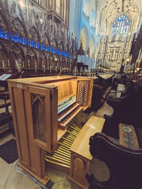 Winchester Cathedral Hire Organ - Regent Classic Organs