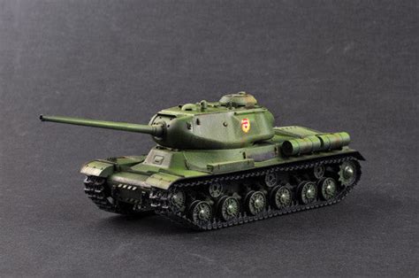 Trumpeter Military Models 1/35 Soviet JS1 Heavy Tank (New Variant) (FE – HobbyModels.com