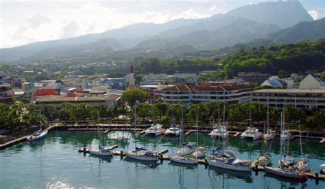 2 Self-Guided Walking Tours in Papeete, Tahiti + Maps