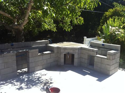 Image result for cinder block garden | Build outdoor kitchen, Outdoor ...