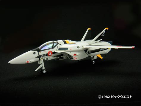 Yamato Reveals TV VF-1S Roy Focker Special + Super Valkyrie - The ...