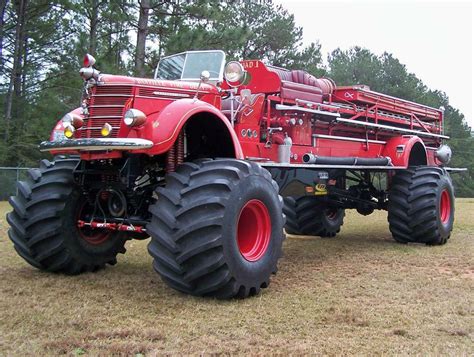 1937 INTERNATIONAL CUSTOM FIRETRUCK