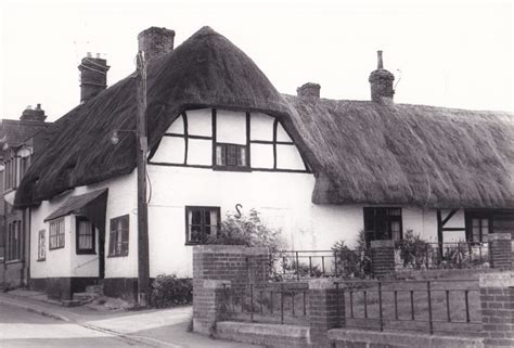 The Old Thatch - Broughton Community Archive