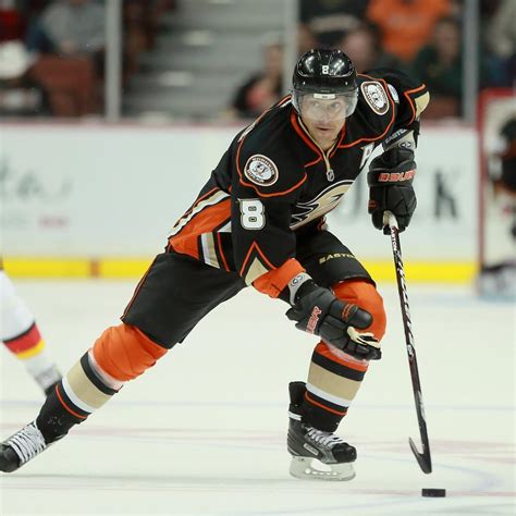 Will Teemu Selanne Return to the Anaheim Ducks After an NHL Lockout ...