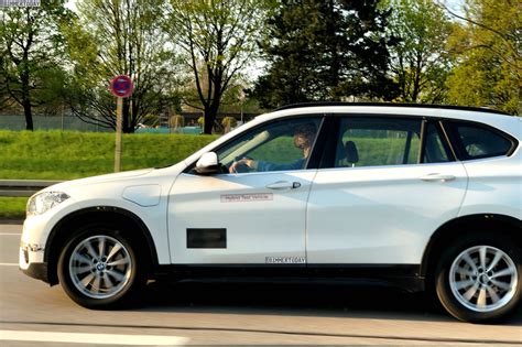 SPIED: BMW X1 xDrive 25e -- Plug-In Hybrid variant on its way