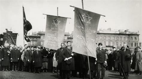 Revolution Comes to Moscow