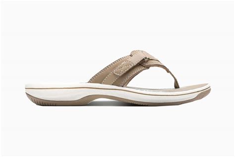 15 Most Comfortable Flip-Flops For Women: Style And Support