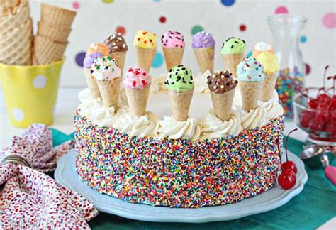 Kids Birthday Cakes - 120 Ideas, Designs, & Recipes