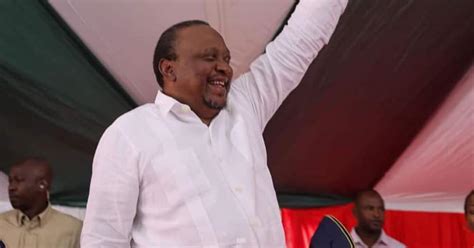 Uhuru Kenyatta Bars Security from Manhandling Woman Seeking Audience During His Speech ...