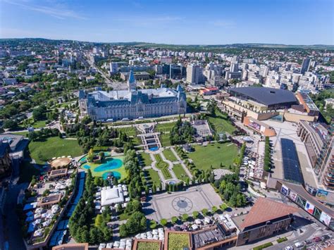 Iasi, Romania, July 2017: Iasi City Centre and Palas Mall Aeria Editorial Image - Image of mall ...