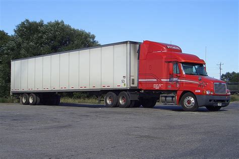 Roehl 3436 Freightliner truck & Wabash 53 foot trailer 616… | Flickr