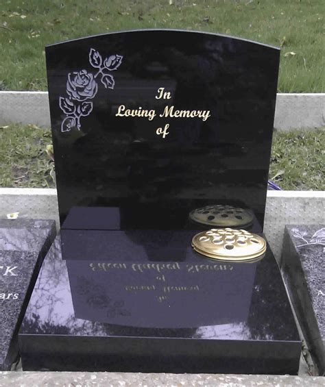 Cremation Headstone - Quality Headstones and Memorials at WT Drage and Sons | Affordable Prices.