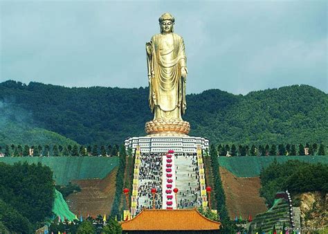 Spring Temple Buddha statue (born Spring Temple Buddha) Chzhaotsun in ...