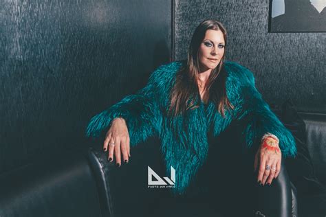 Floor Jansen Solo Album - Ginni Rosalynd