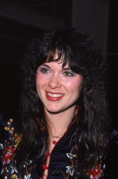 Ann Wilson of Heart #AnnWilson #Heartband | Ann wilson, Women of rock, Nancy wilson heart