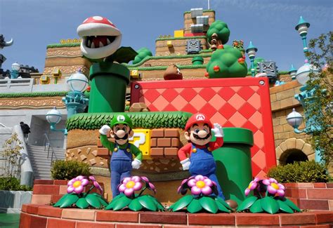 Universal Studios Japan park opens 'Super Mario' world