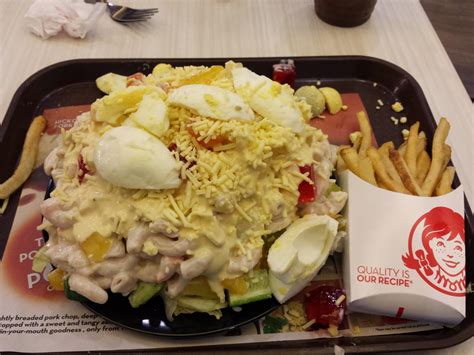 charlie's food trips: Wendy's Salad Bar ( SM North EDSA Annex )