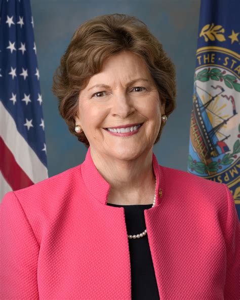 Official Photo | U.S. Senator Jeanne Shaheen